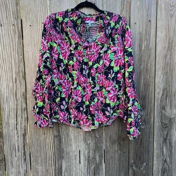 crown & ivy Tops - Crown & Ivy Tropical Floral Long Sleeve Top Sz Large